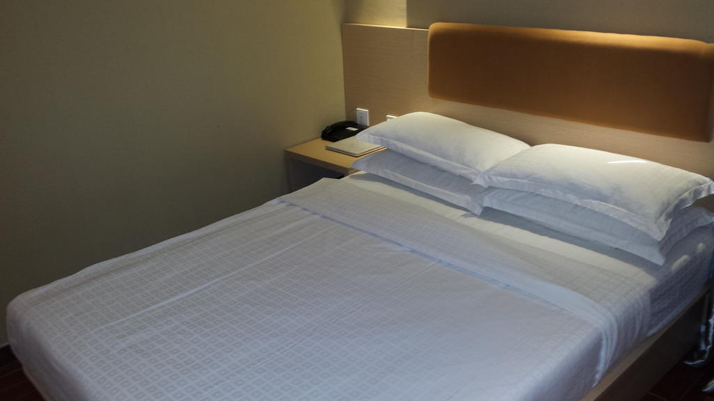 Aira Hotel Kuala Lumpur Oda fotoğraf